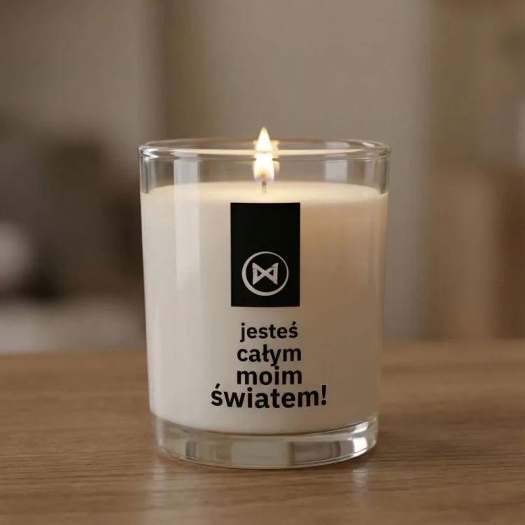 Świeca premium JAKULO z nadrukiem na szkle i drewnianą pokrywką – Jesteś całym moim światem